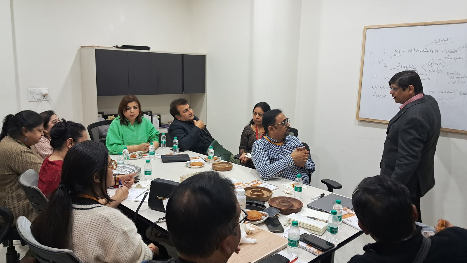 Knowledge and learning - SPA members in a workshop discussion session